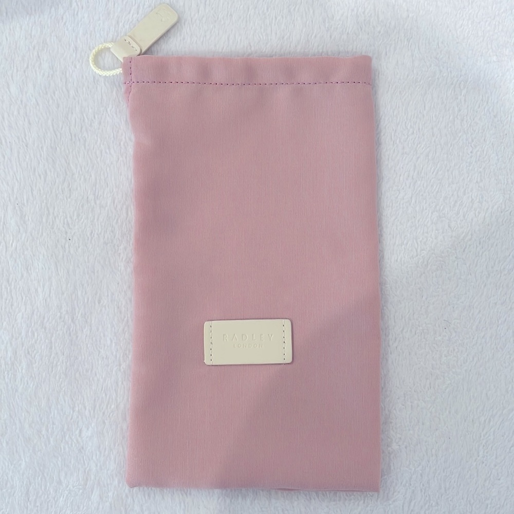 Radley London - Picture 3 of 5